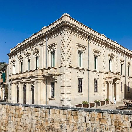 ホテル Palazzo Favacchio - Patane シクリ エクステリア 写真